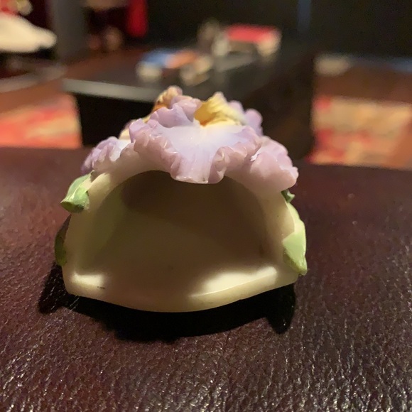 Bearded Iris Magnet 💜 - Picture 2 of 3